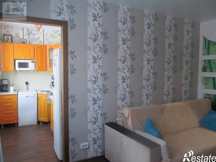 3-комн квартира ул. Вельская,1