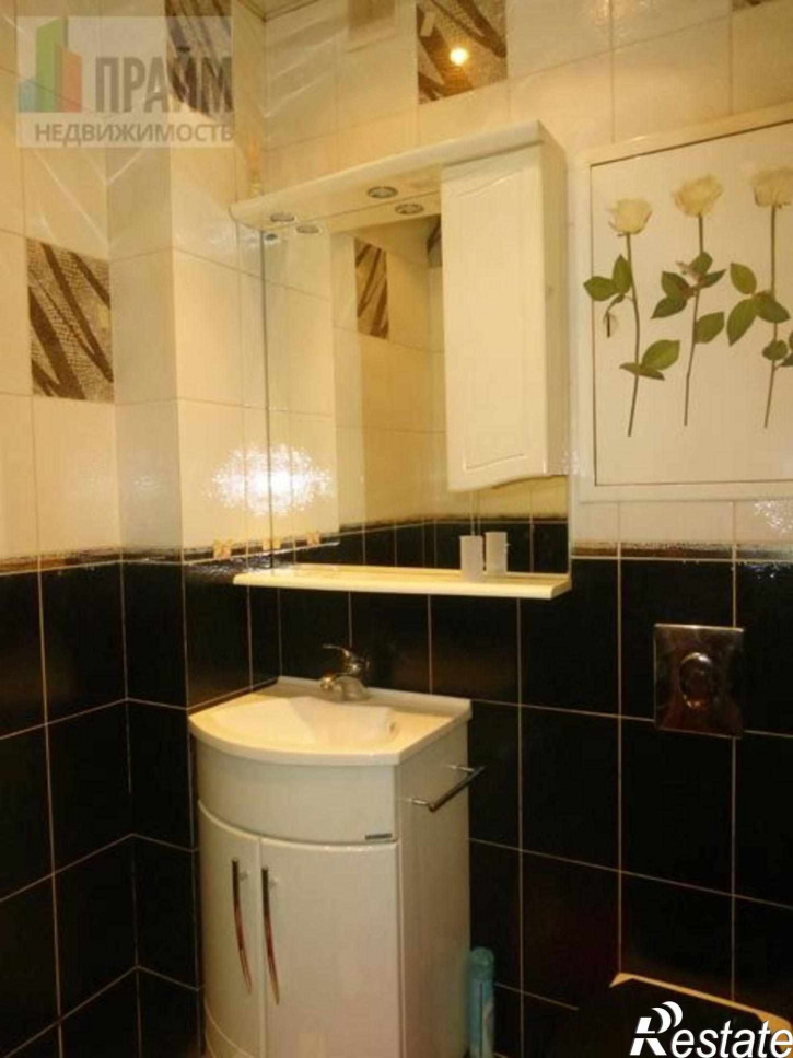 3-комн квартира пр-кт Октябрьский,61