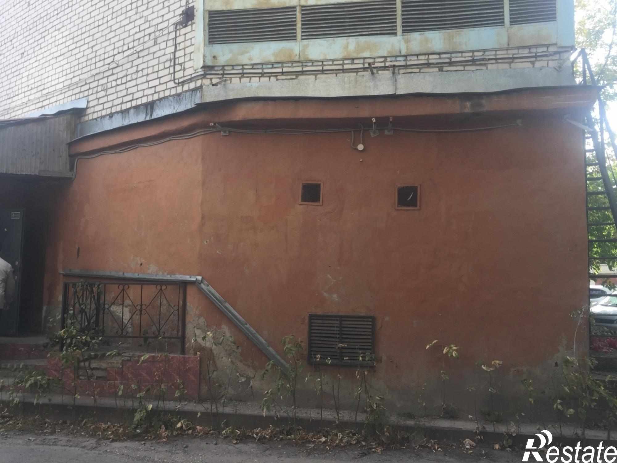 Купить складское помещение за 4 500 000 рублей на ул. Калинина, д. 1а