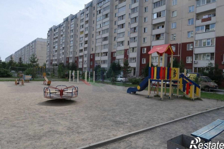 1-комн квартира ул. Высоцкого,42