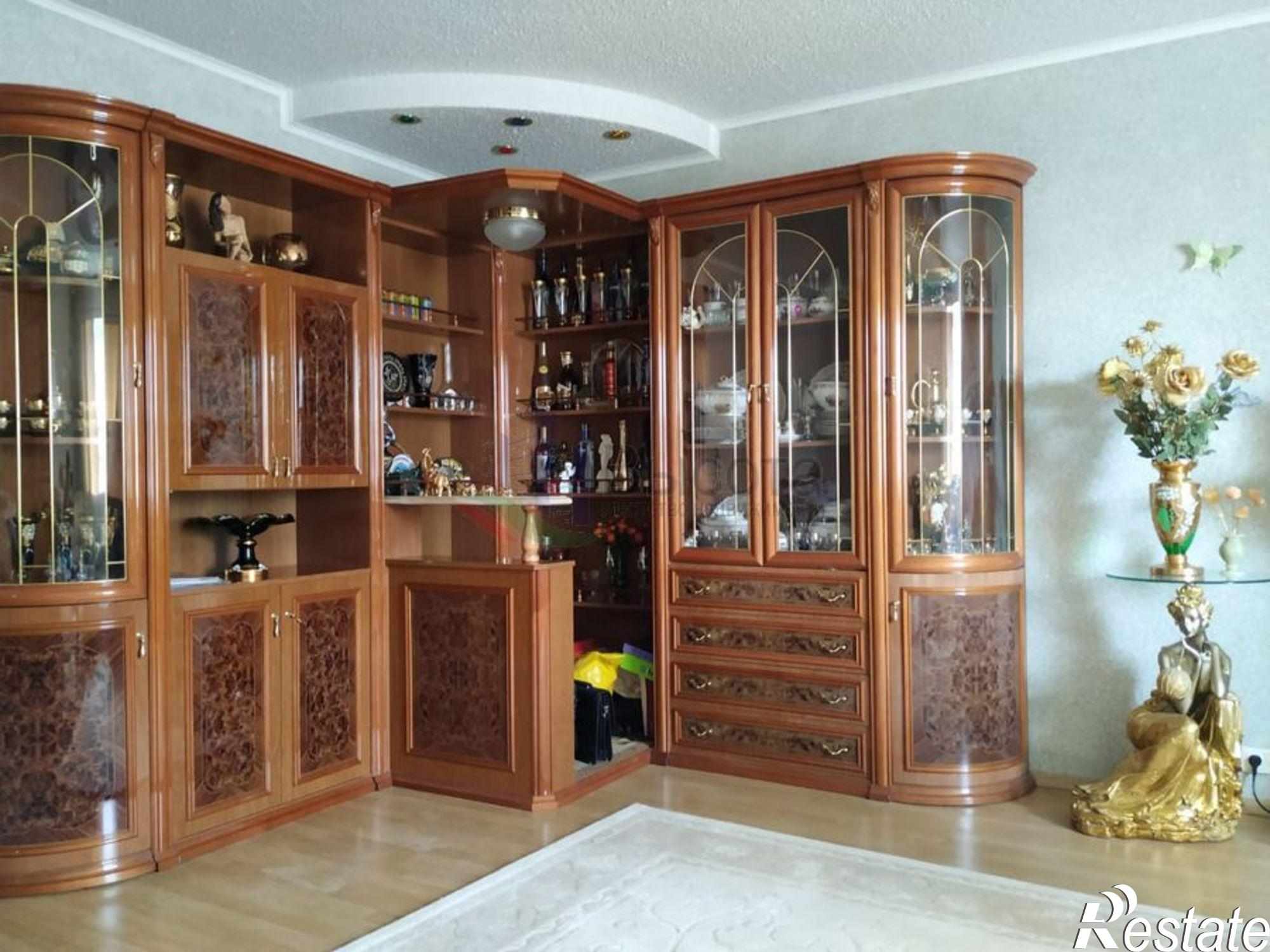 Купить квартиру за 8 700 000 рублей на ул. Немировича-Данченко,169