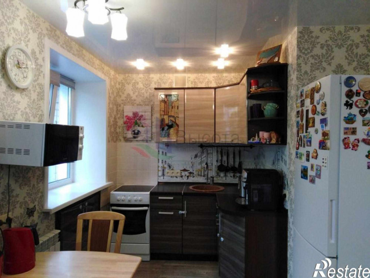 3-комн квартира пр-кт Красный,94/3