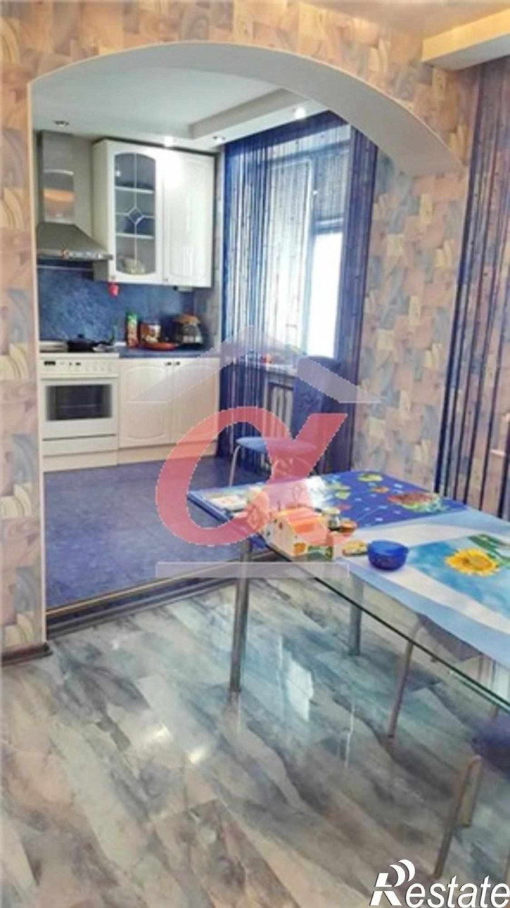 4-комн квартира Комсомольский проспект, 11а