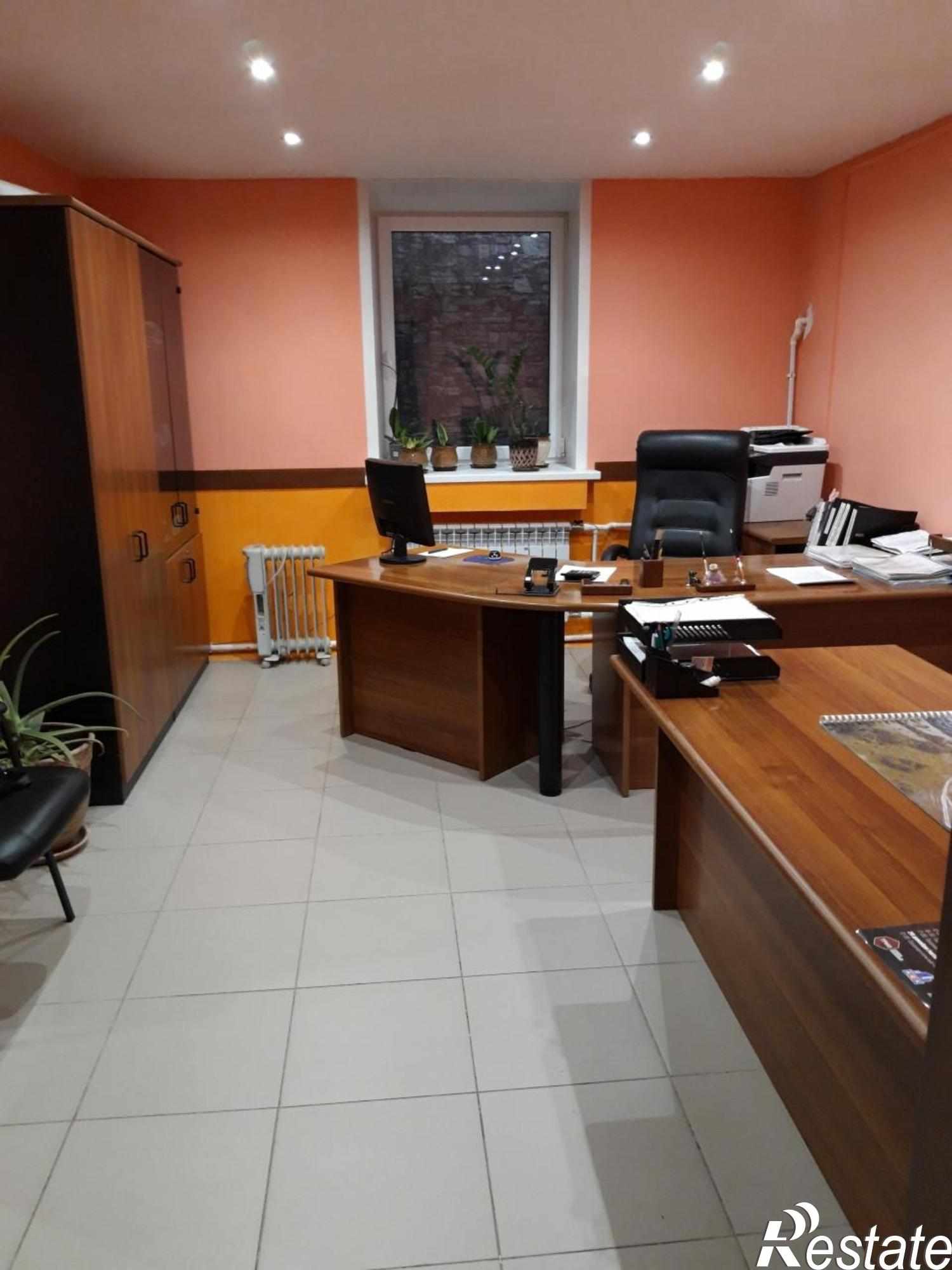 Сдать офис, помещение под офис за 53 600 рублей на ул. Ленина, д. 33