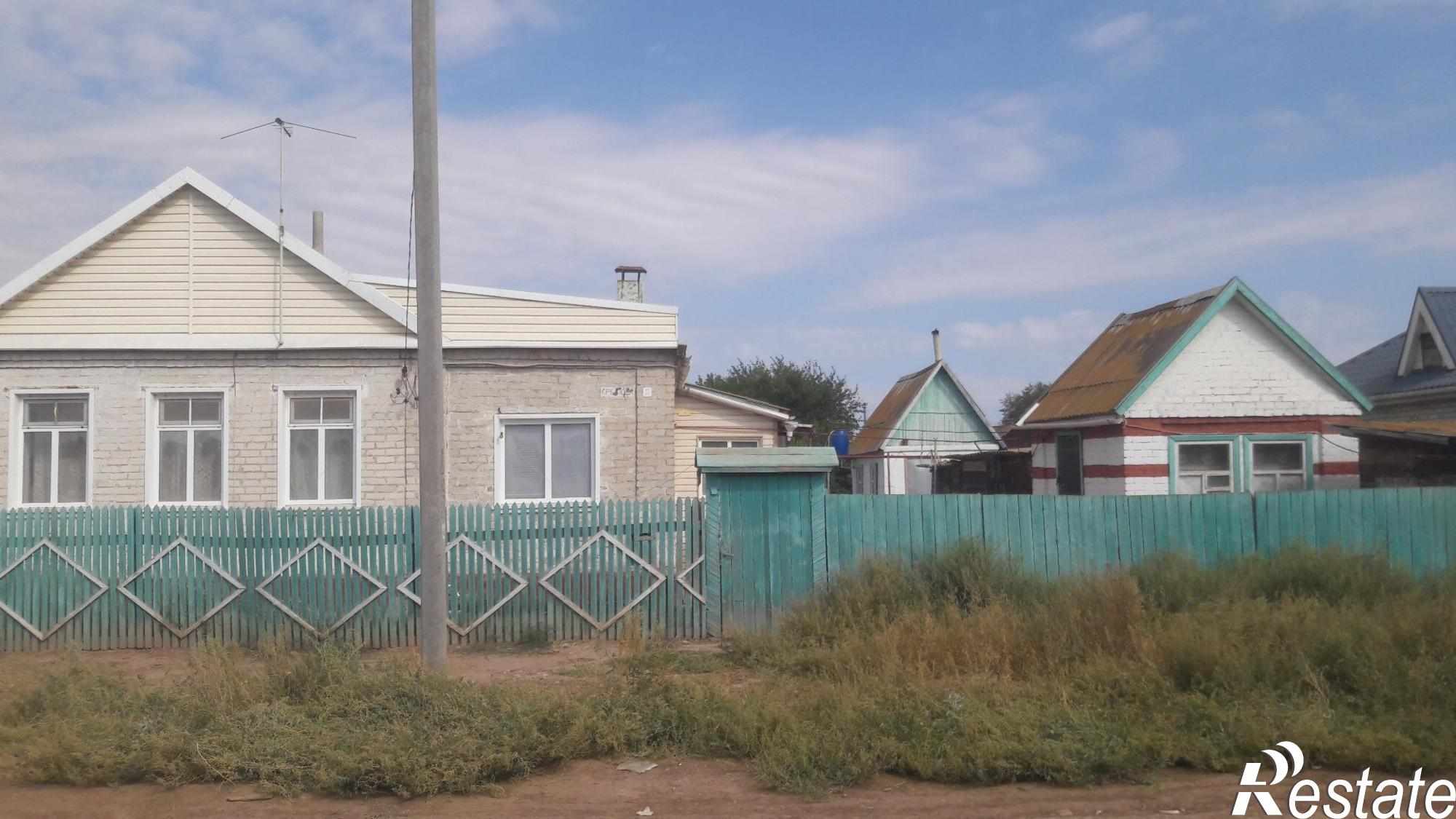 Купить дачу, дом, коттедж за 2 400 000 рублей на Кирпичного Завода N1 Поселок