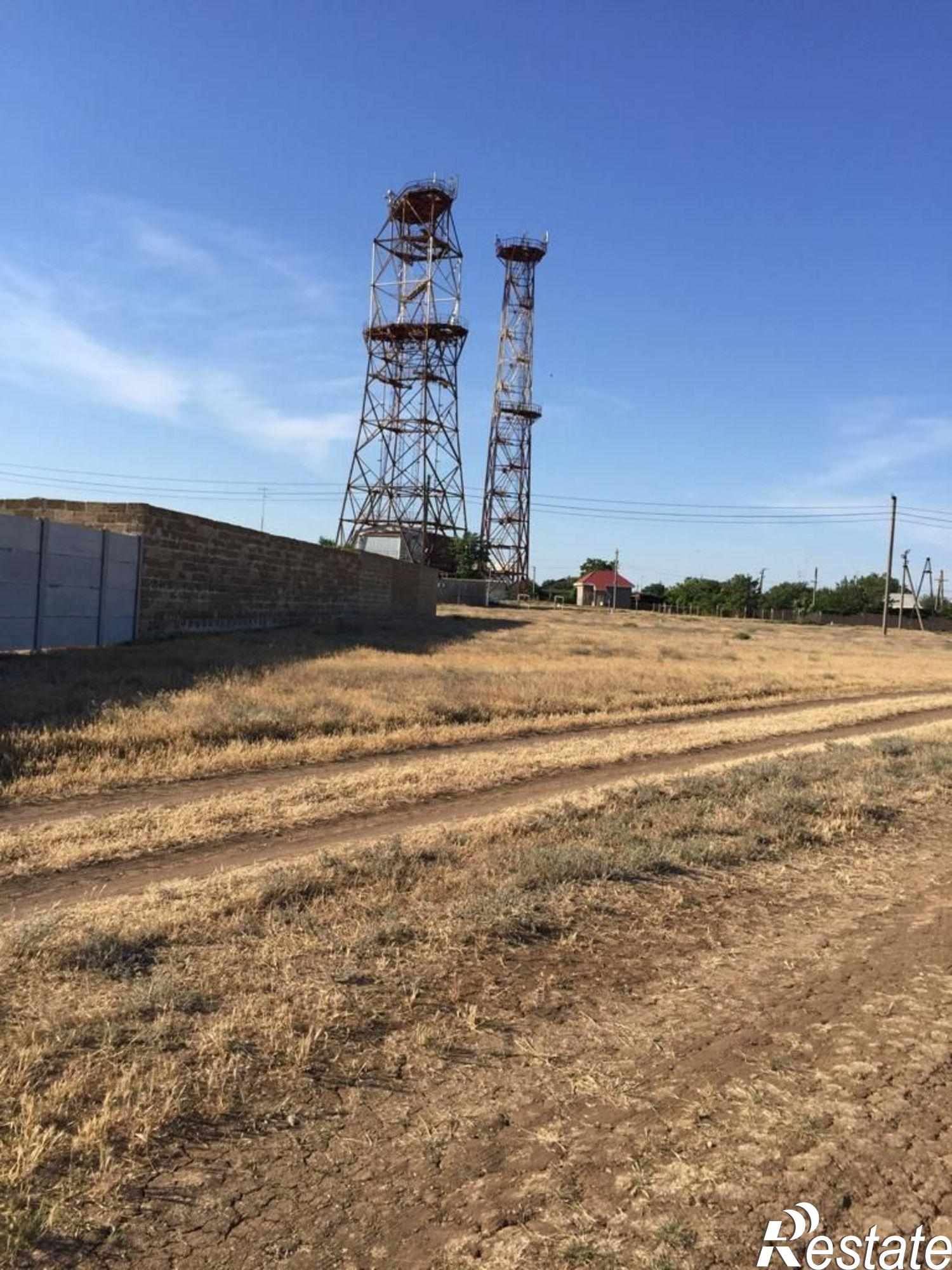 Купить землю, земельный участок за 8 200 000 рублей на Сакский район, село Молочное