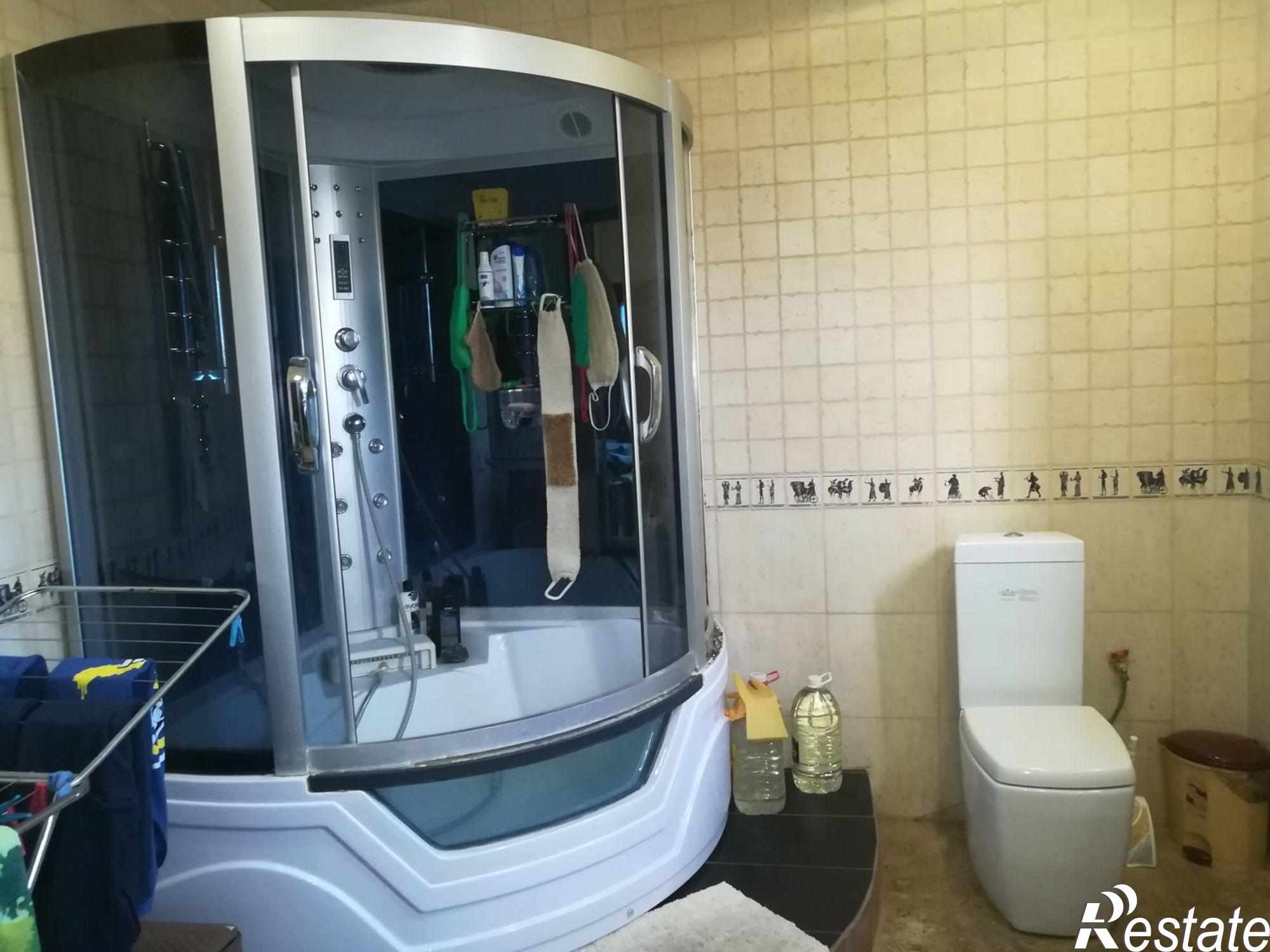Купить дачу, дом, коттедж за 7 500 000 рублей на Астраханская область, Приволжский район, п. Новоначаловский, ул. Светлая