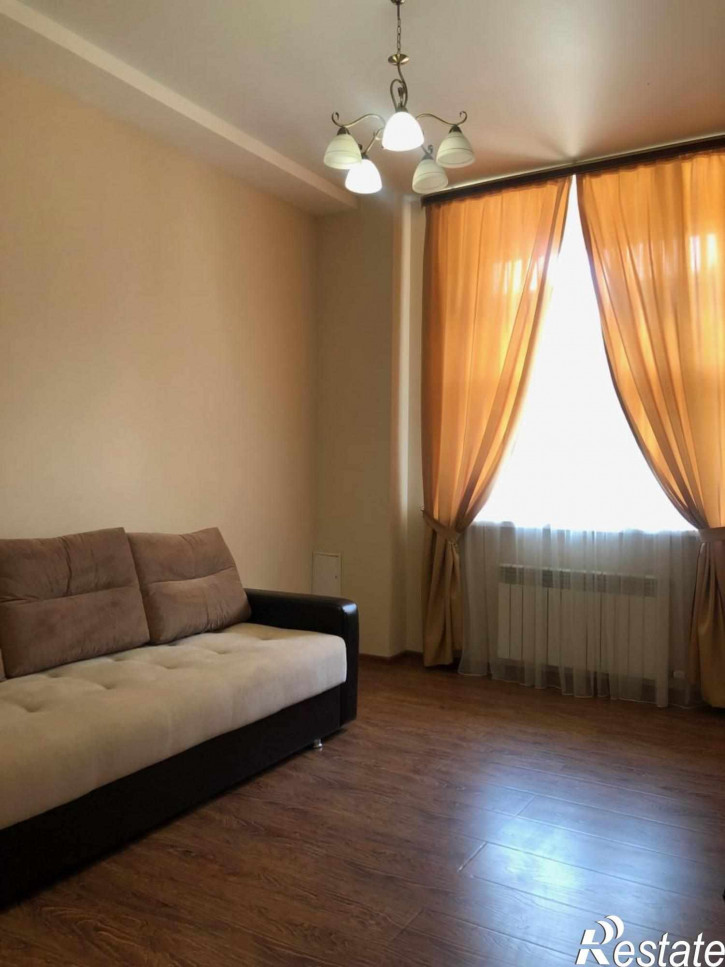 3-комн квартира Красная Поляна пгт, Защитников Кавказа ул, 3