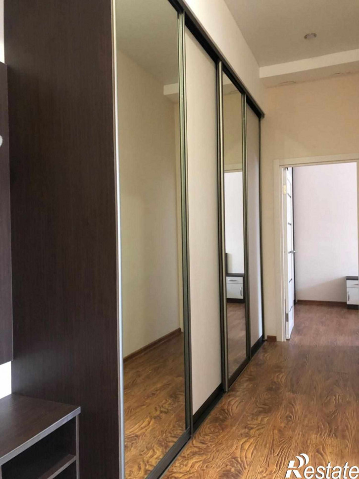 3-комн квартира Красная Поляна пгт, Защитников Кавказа ул, 3