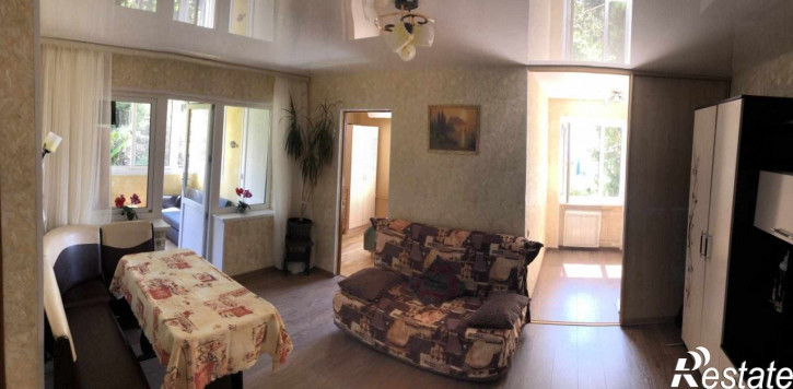 3-комн квартира Санаторная ул, 49/9