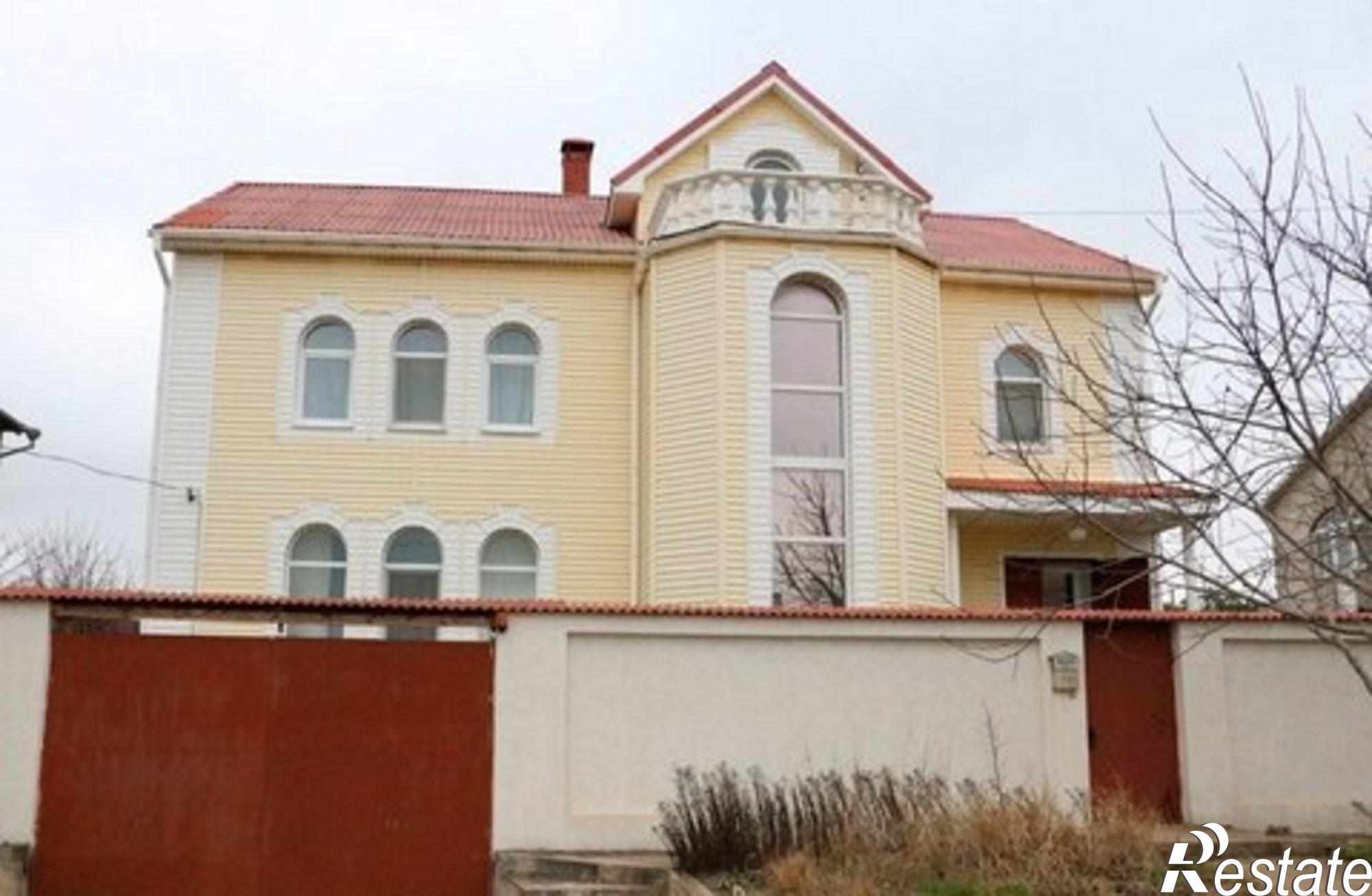 Купить дачу, дом, коттедж за 16 000 000 рублей на ул. Цветочная