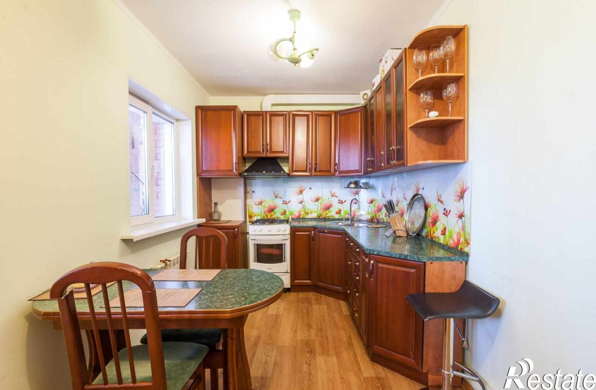 Купить дачу, дом, коттедж за 11 400 000 рублей на Пасечная улица