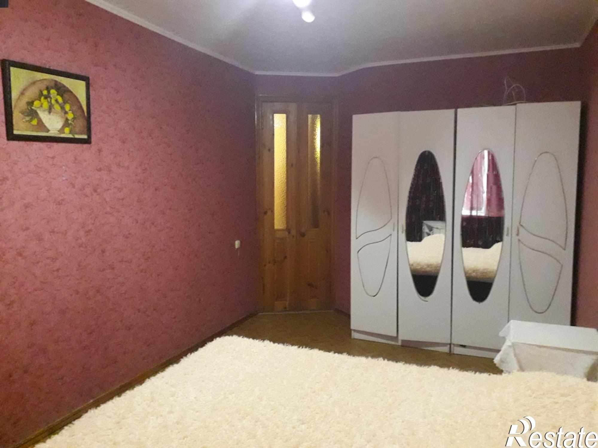 Купить квартиру за 2 300 000 рублей на Таганрогская