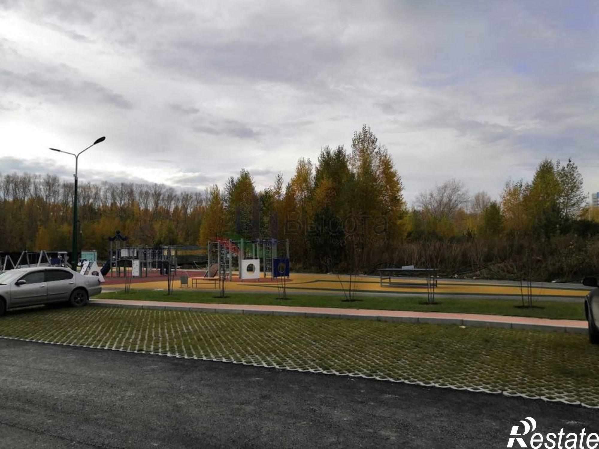 Купить квартиру за 1 900 000 рублей на ул. Николая Сотникова,20