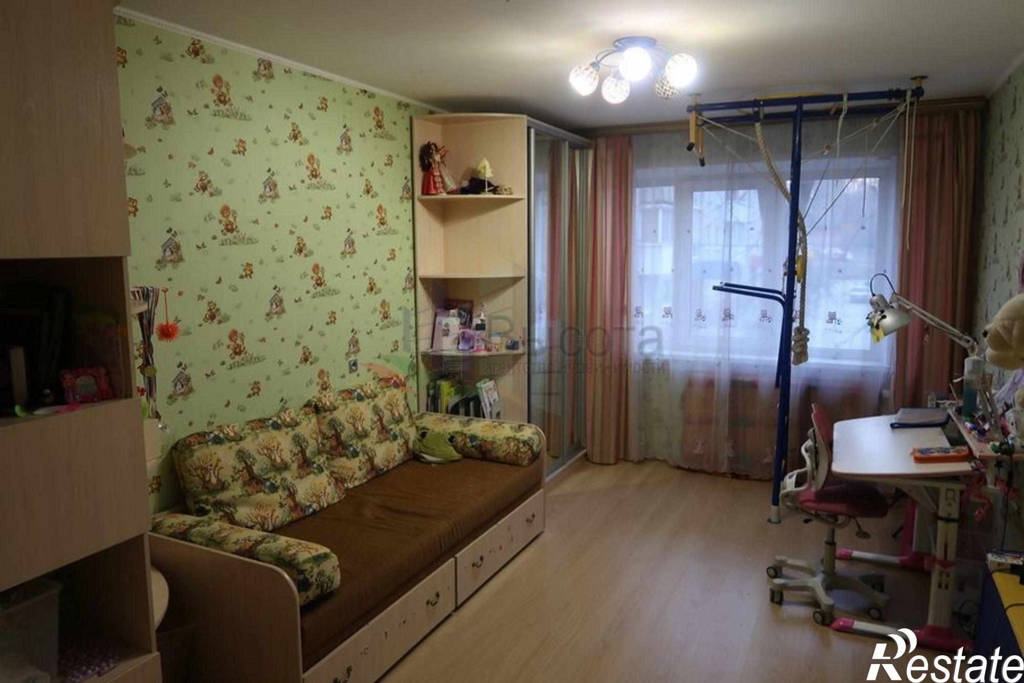 Купить квартиру за 4 200 000 рублей на ул. Бориса Богаткова,245