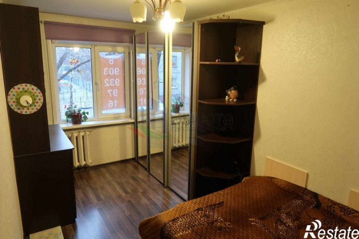 3-комн квартира ул. Бориса Богаткова,245
