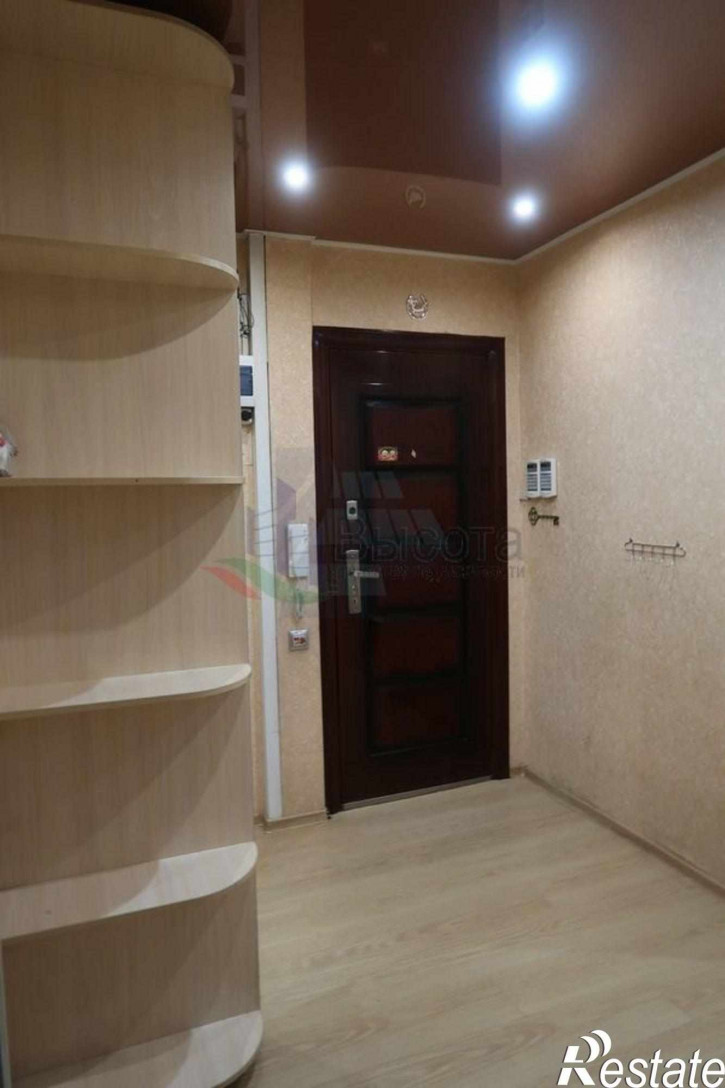 3-комн квартира ул. Бориса Богаткова,245