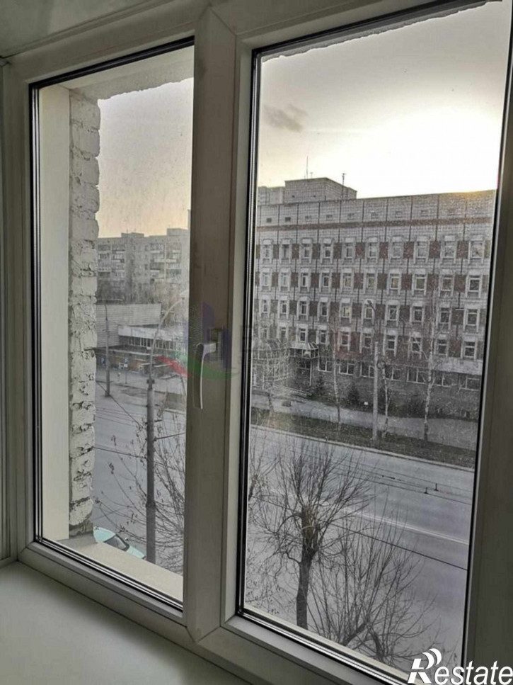 2-комн квартира ул. Нарымская,6