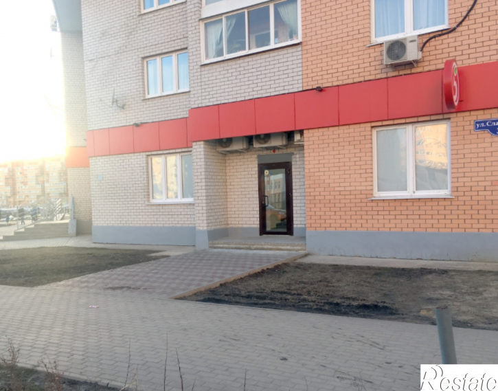 Торговое помещение Славянова, д. 3