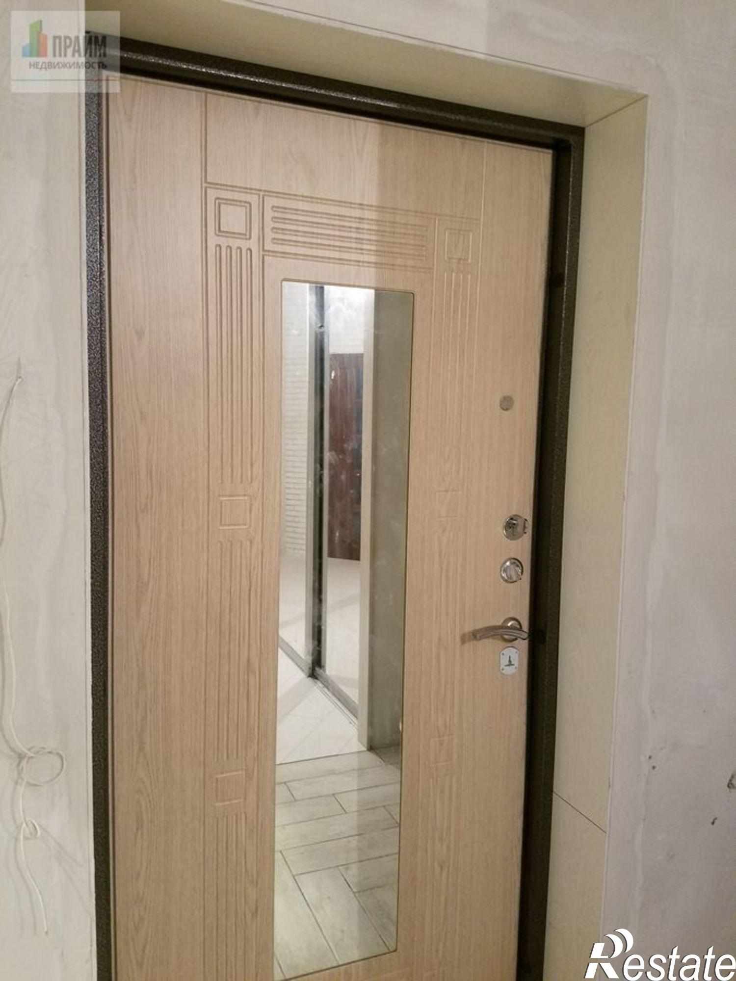 Купить квартиру за 4 570 000 рублей на б-р Осенний,6