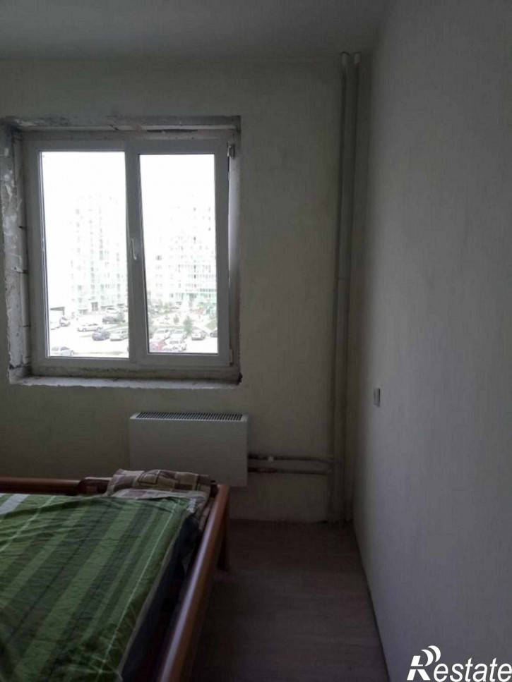 3-комн квартира ул. Виталия Потылицына,13