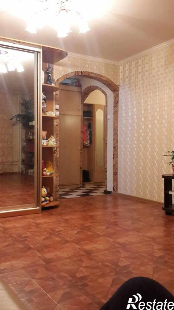 2-комн квартира ул. Высоцкого,64