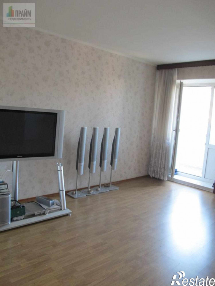 4-комн квартира пер. Мичурина,5