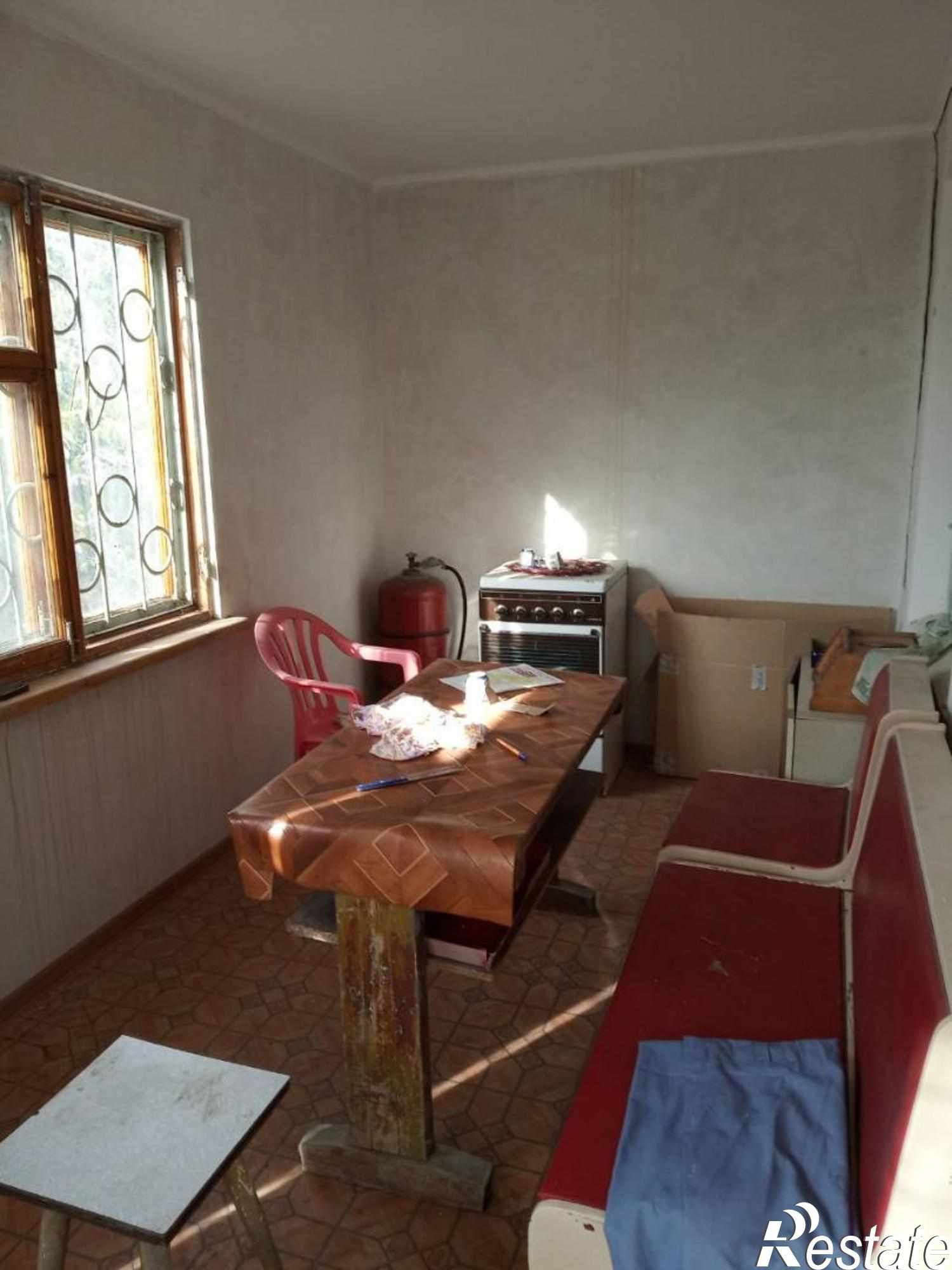 Купить дачу, дом, коттедж за 1 600 000 рублей на Цветочная улица,39