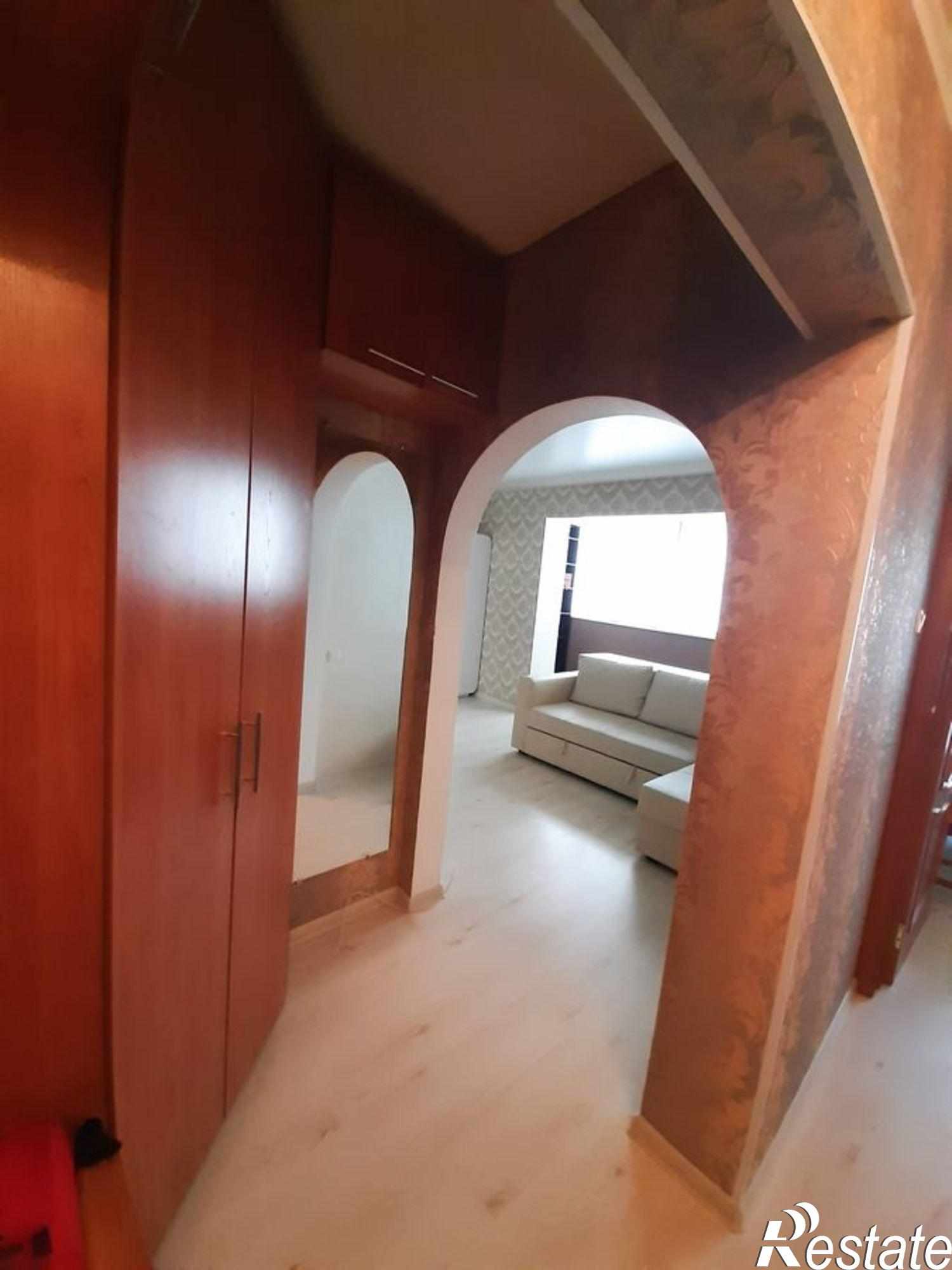 Купить квартиру за 2 450 000 рублей на ул. Высоцкого,42