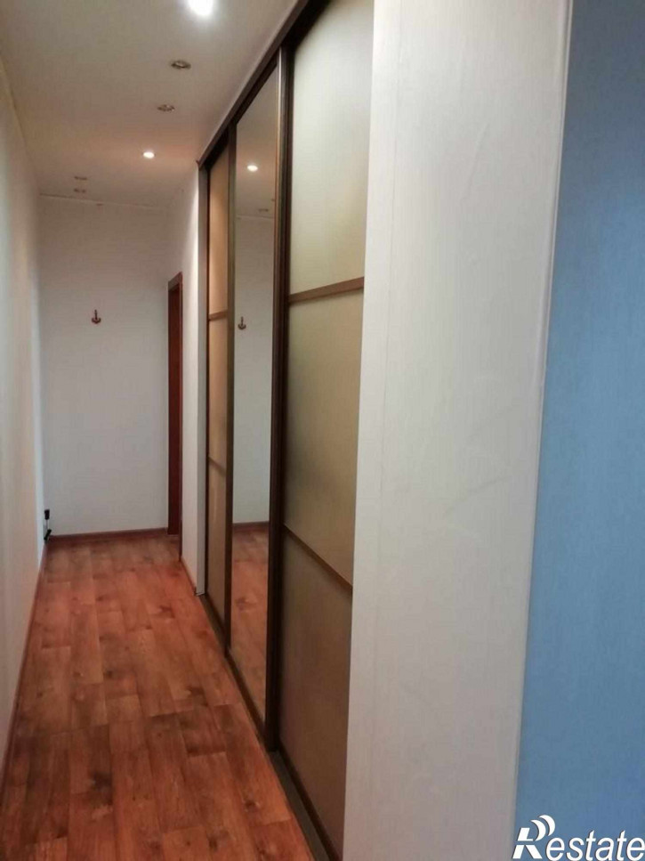 2-комн квартира ул. Большевистская,34