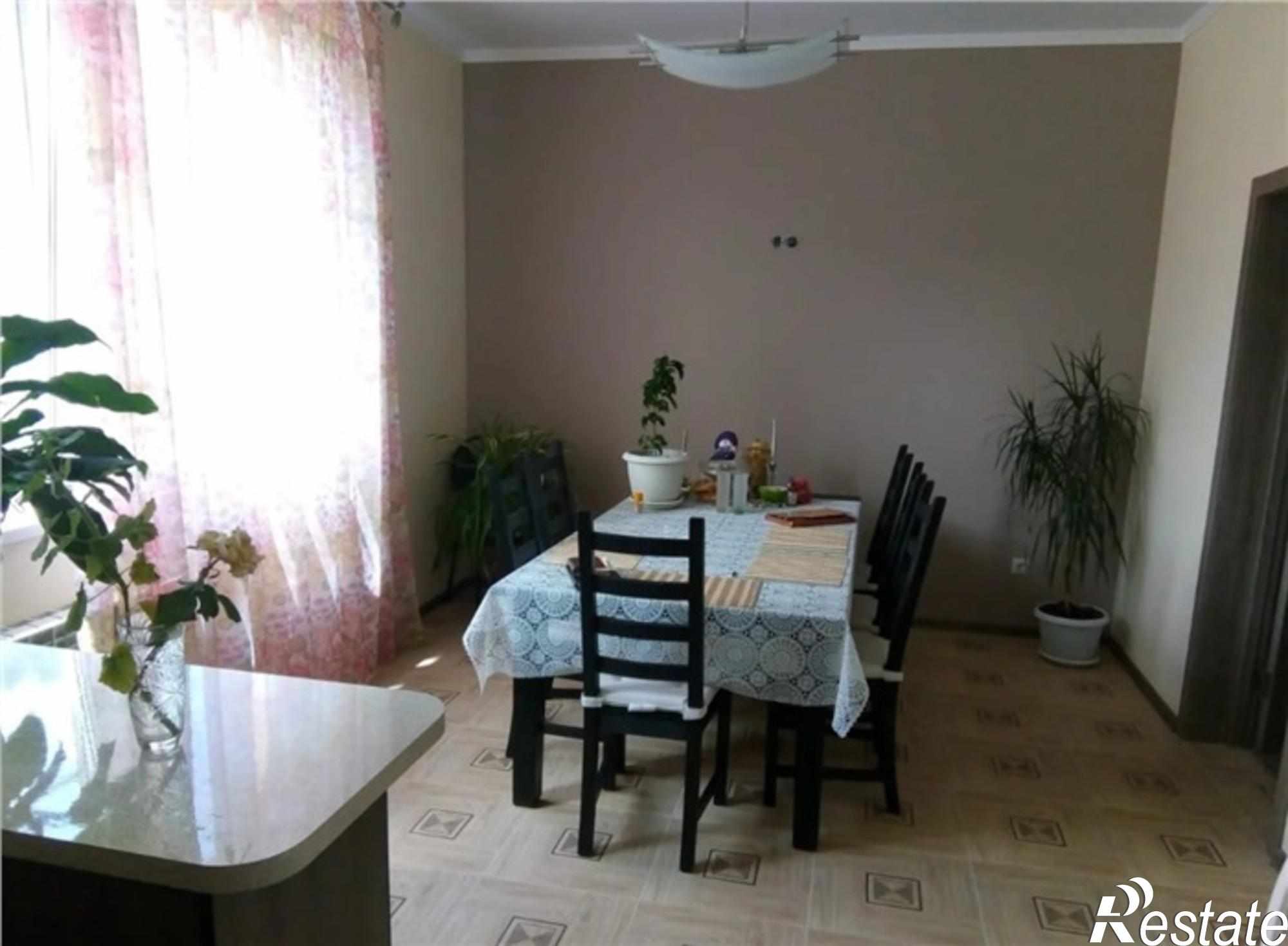 Купить дачу, дом, коттедж за 14 290 000 рублей на Красноярская улица