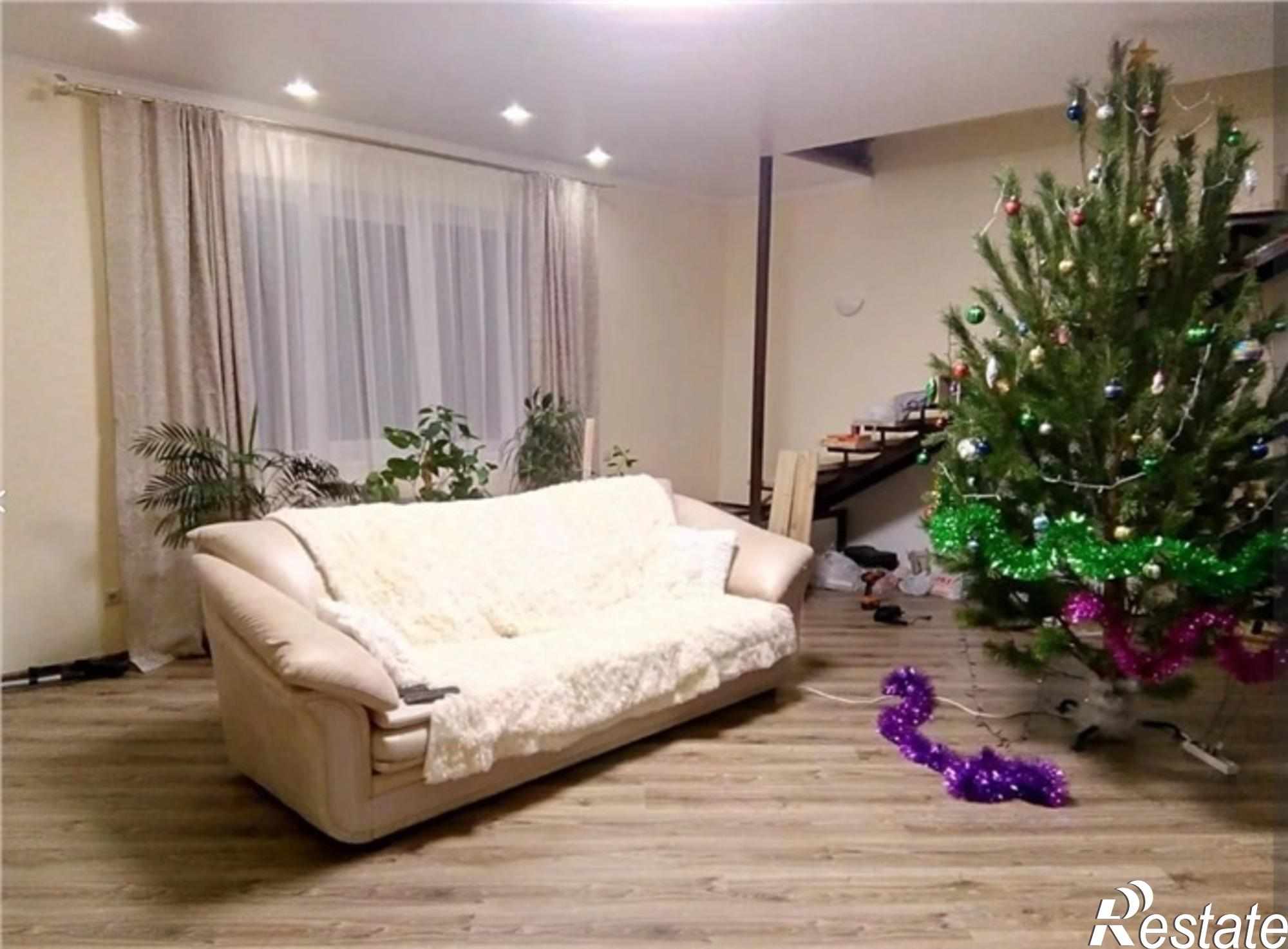 Купить дачу, дом, коттедж за 14 290 000 рублей на Красноярская улица