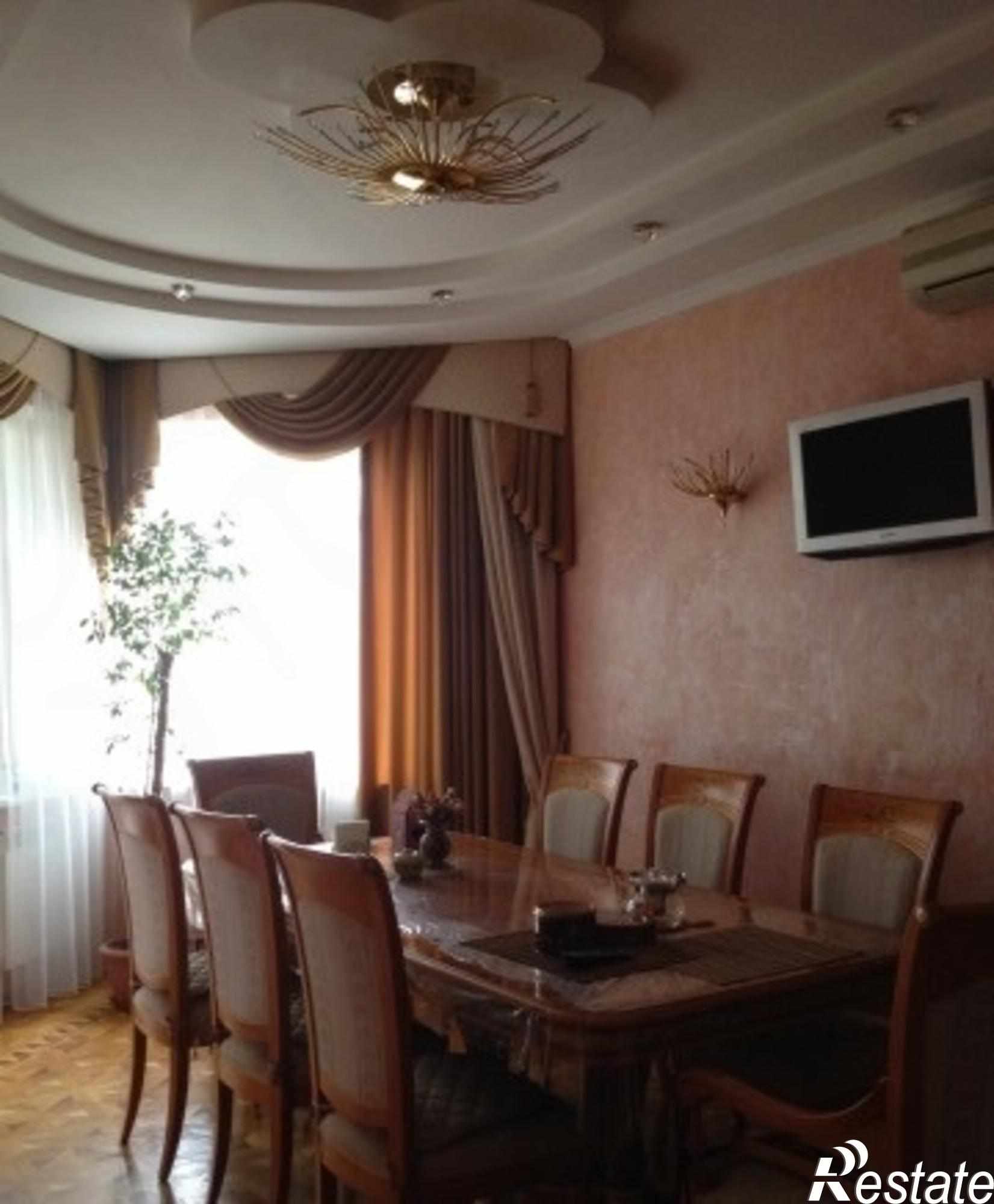 Купить дачу, дом, коттедж за 10 200 000 рублей на Заводская улица, 784