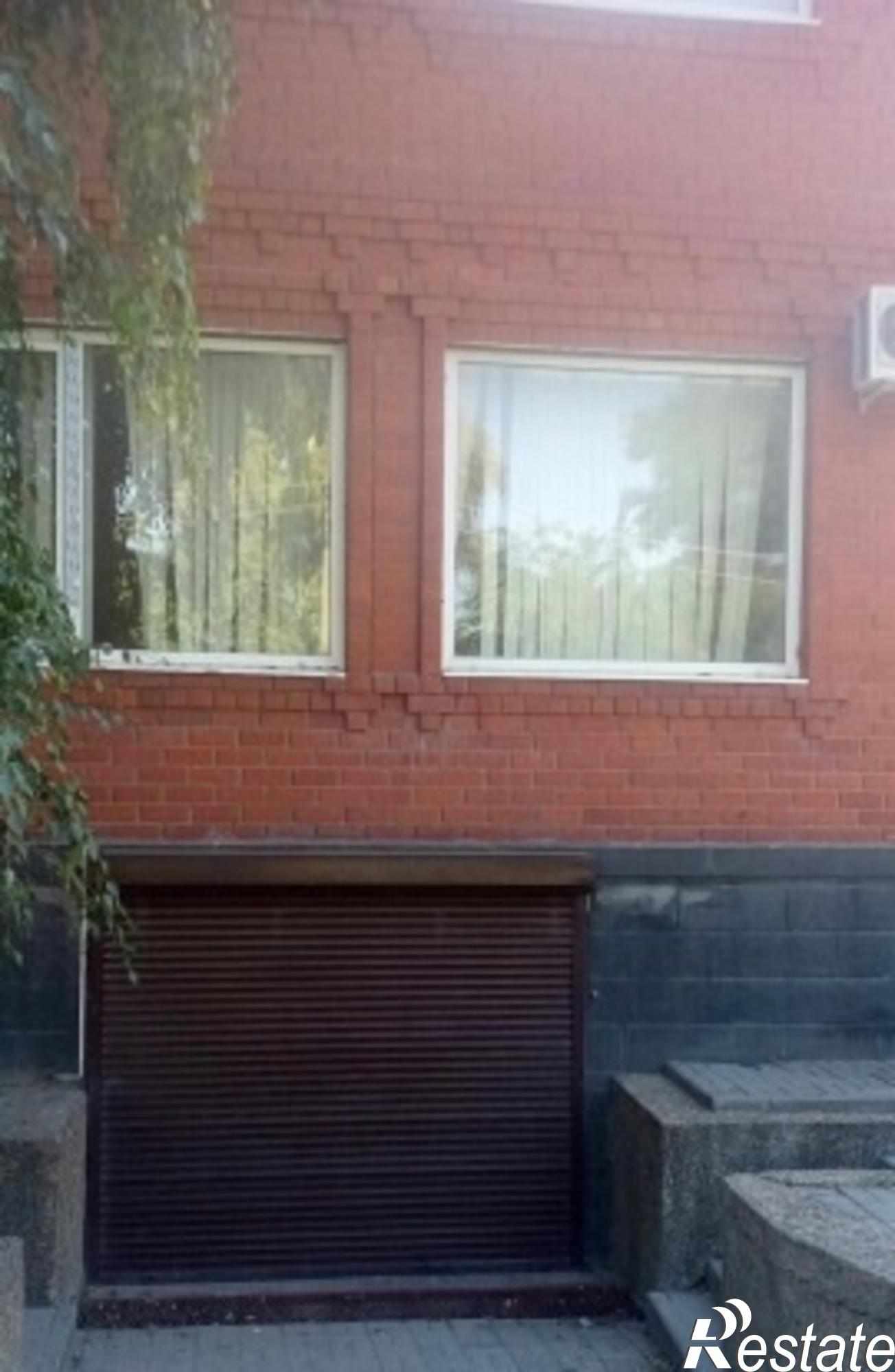 Купить дачу, дом, коттедж за 21 000 000 рублей на Мичурина улица, 1005