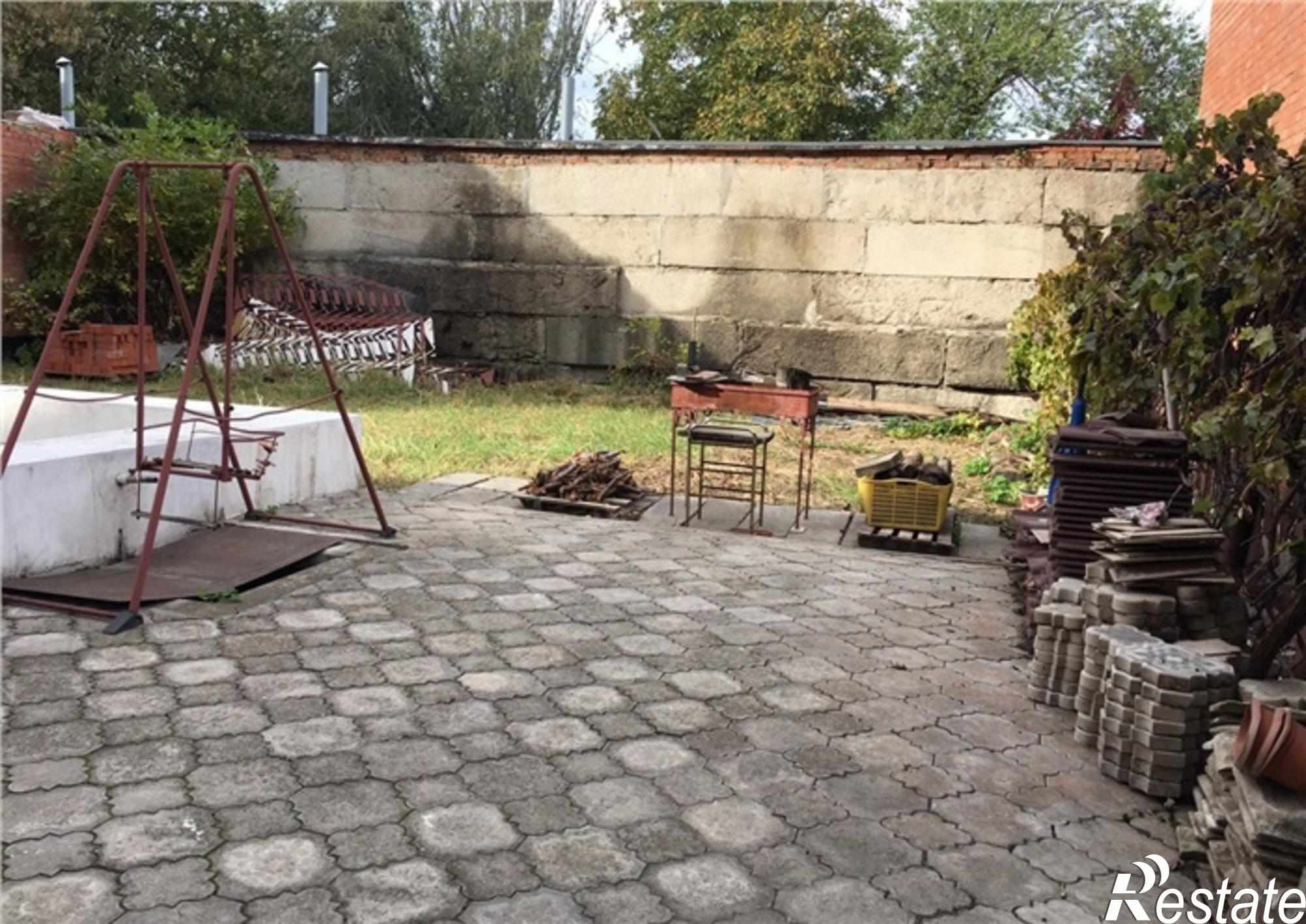 Купить дачу, дом, коттедж за 13 500 000 рублей на Кирова улица, 1005
