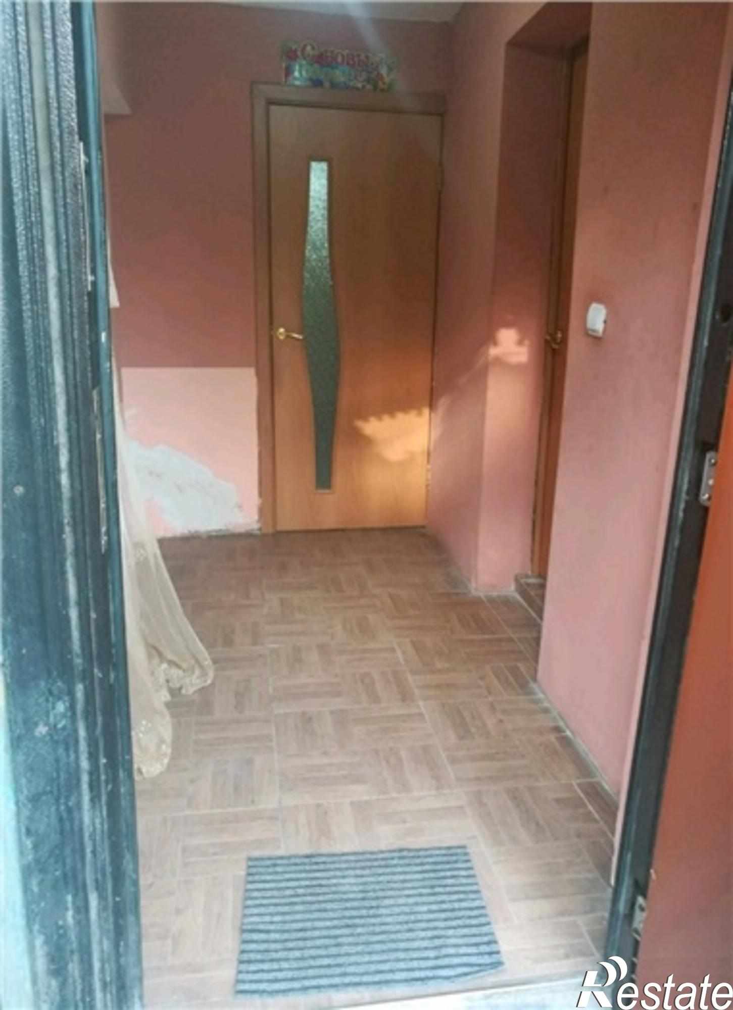 Купить дачу, дом, коттедж за 3 600 000 рублей на Б.Хмельницкого улица, 1005