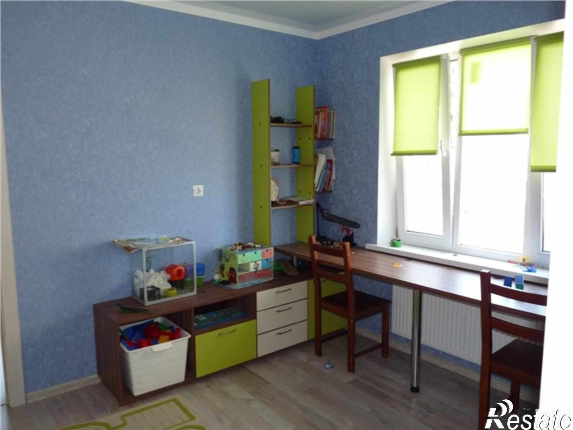 Купить квартиру за 3 900 000 рублей на половинко улица, 1000