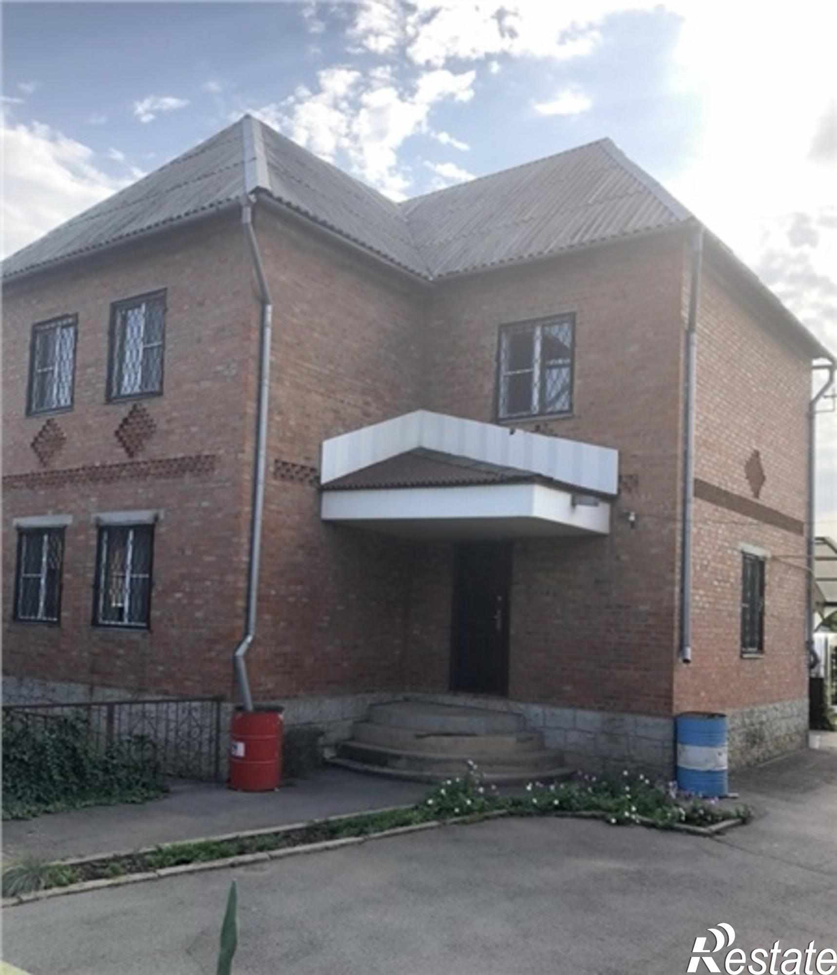 Купить дачу, дом, коттедж за 10 000 000 рублей на Крылова улица, 1005
