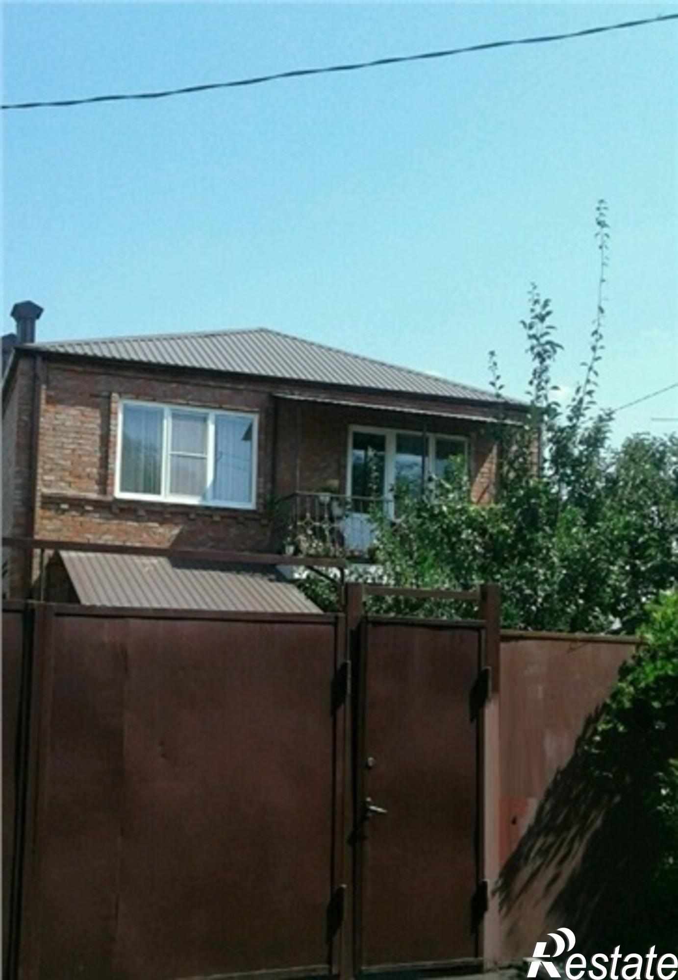 Купить дачу, дом, коттедж за 4 600 000 рублей на Тельмана улица, 1005