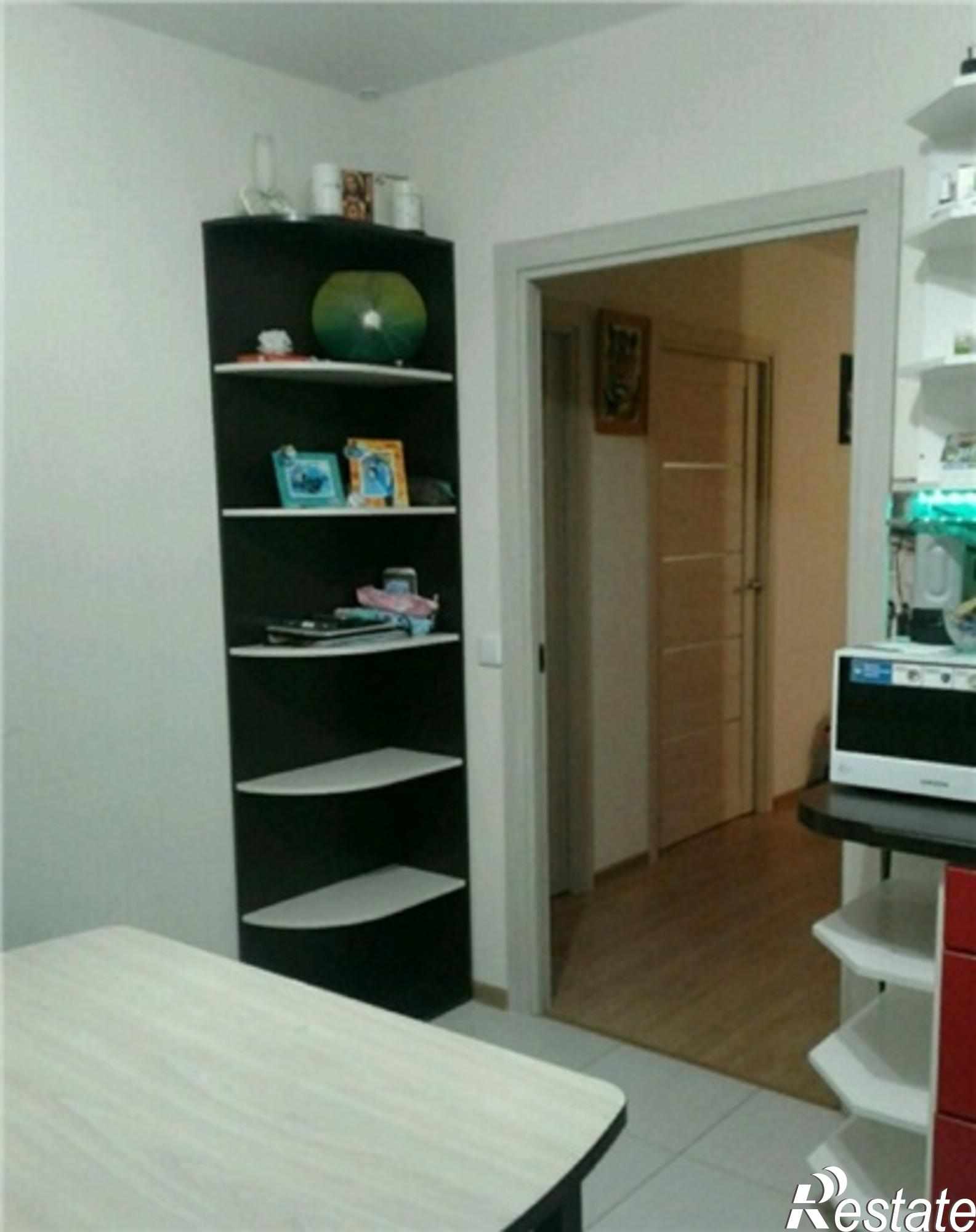 Купить квартиру за 3 000 000 рублей на половинко улица, 1010