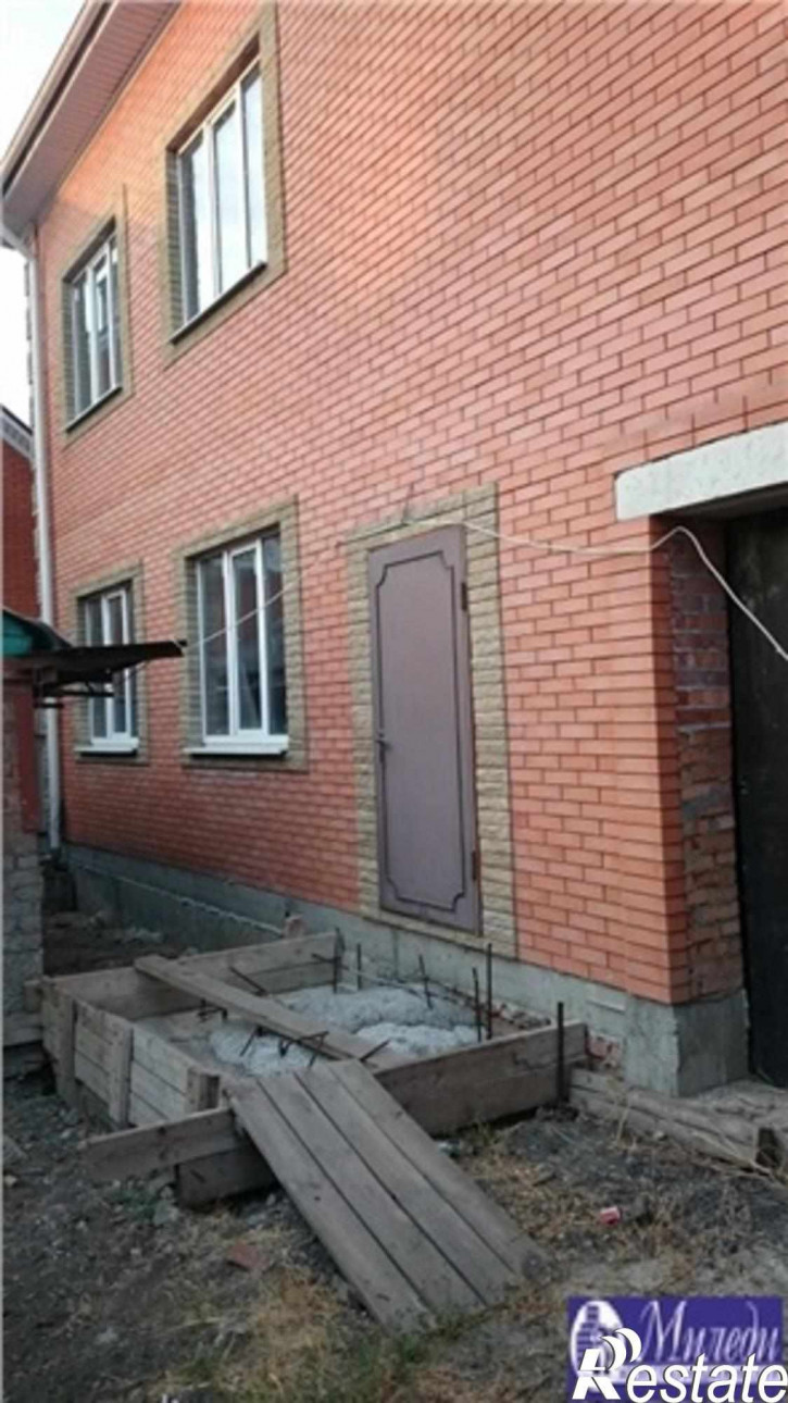 Коттедж/дом ленинградская улица, 1005