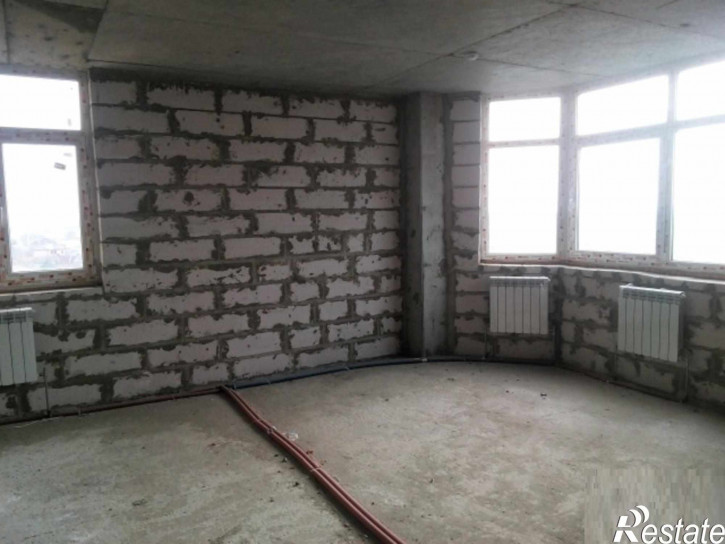 1-комн квартира в новом доме половинко улица, 1005