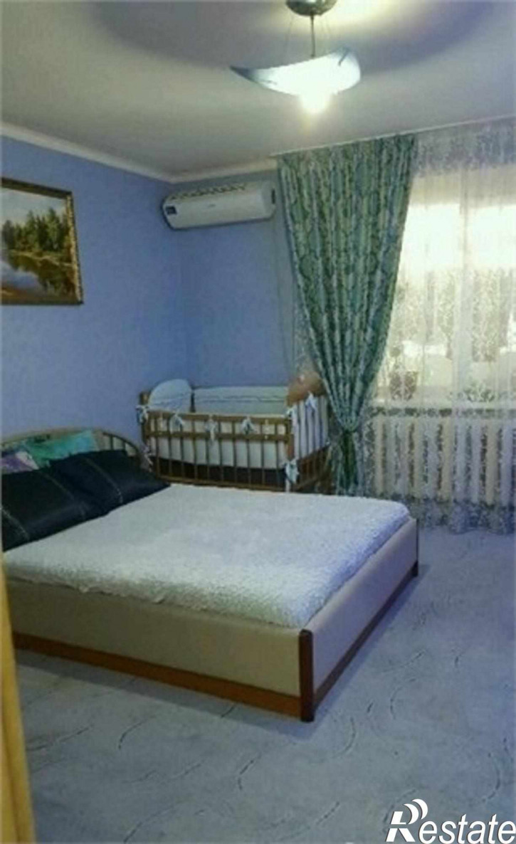 3-комн квартира Лунева улица, 100