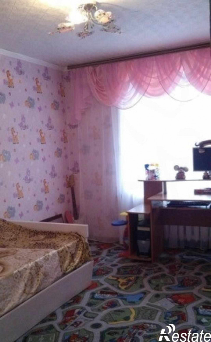 3-комн квартира Комсомольская улица, 1005