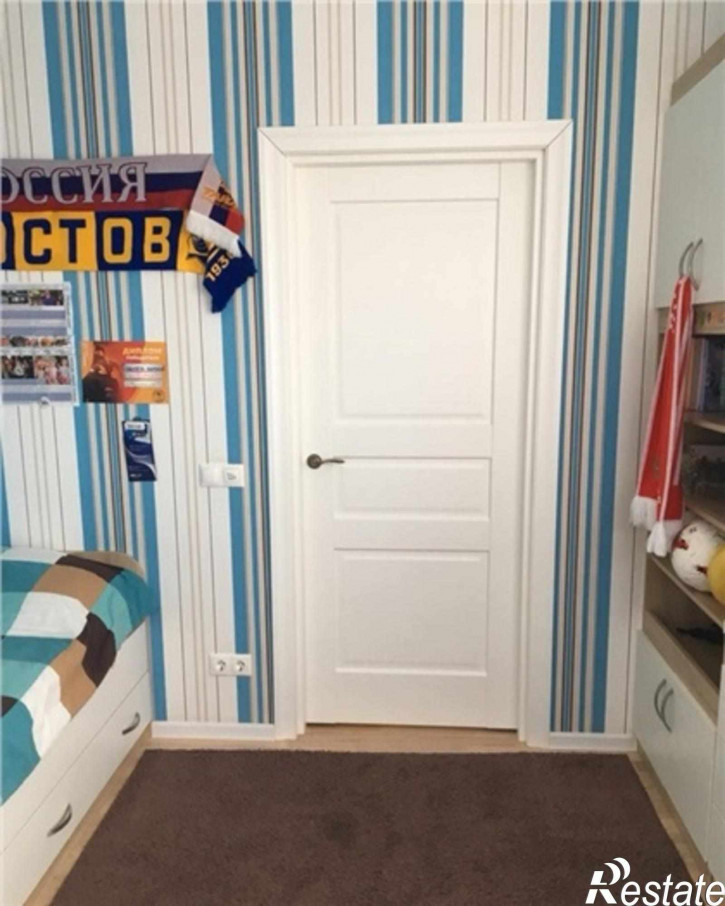 3-комн квартира Комарова улица, 101