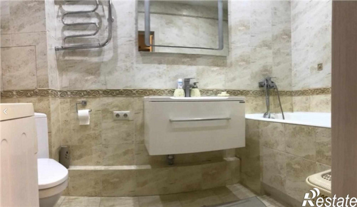 2-комн квартира Кирова улица, 101