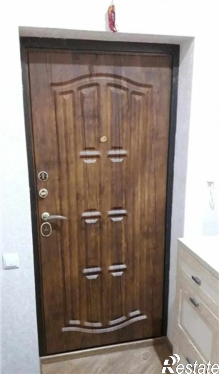 2-комн квартира Урицкого улица, 1090