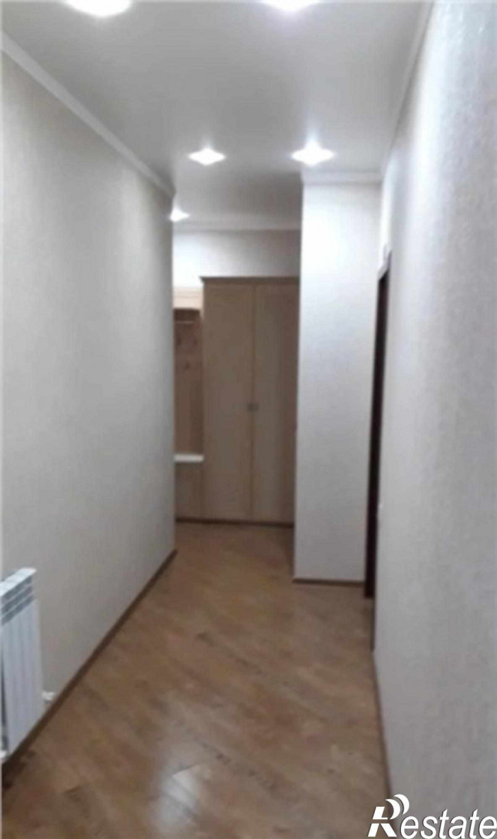2-комн квартира Урицкого улица, 1090