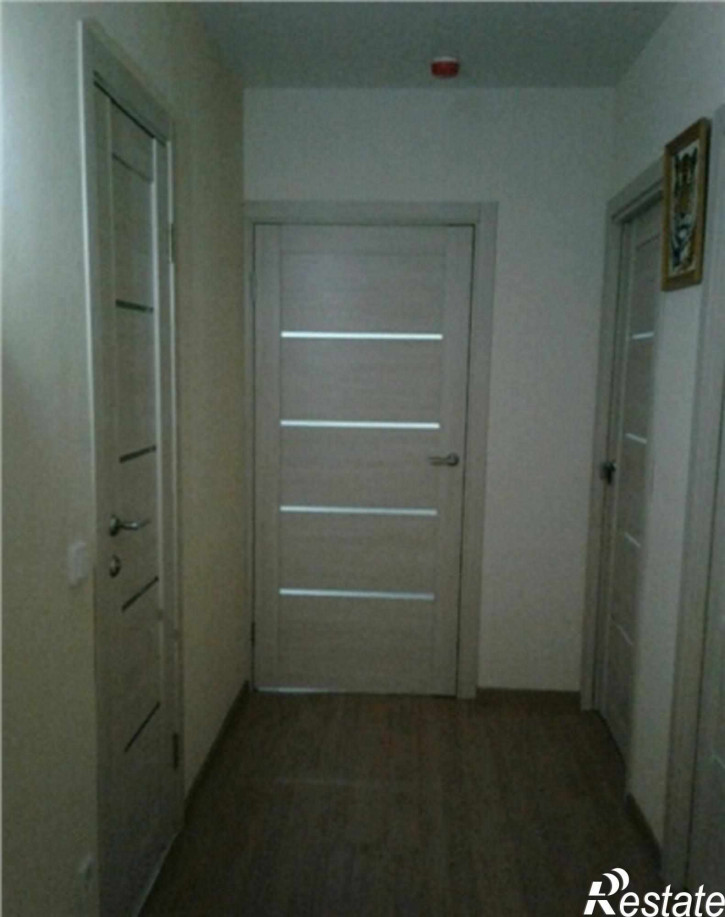 2-комн квартира половинко улица, 1010