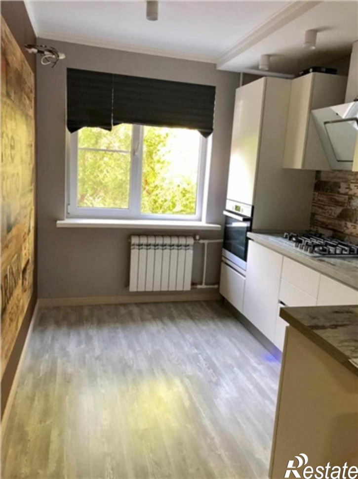 3-комн квартира Авиагородок микрорайон, 101